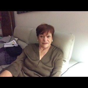 Meet your Posher, Adrienne